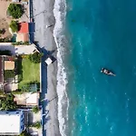 Beachfront Evgenia * Леонидион