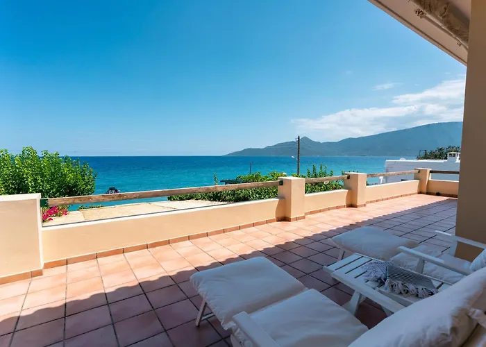 Villa Beachfront Evgenia