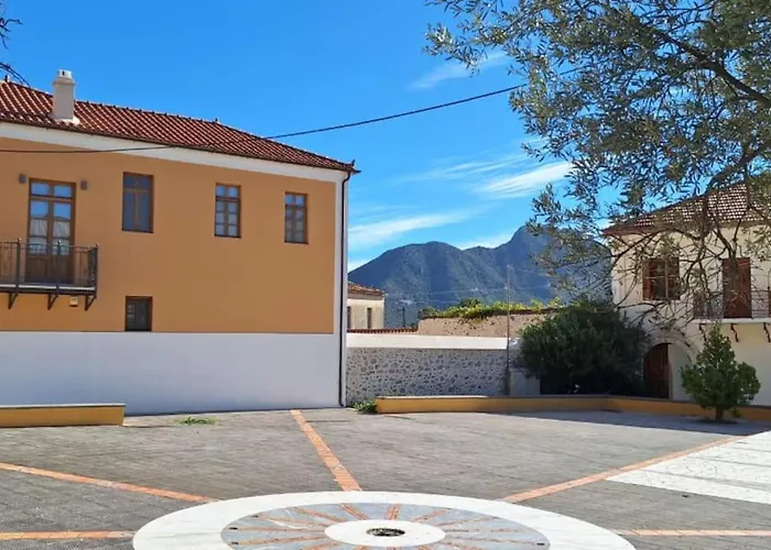 Beachfront Evgenia Villa Leonídion