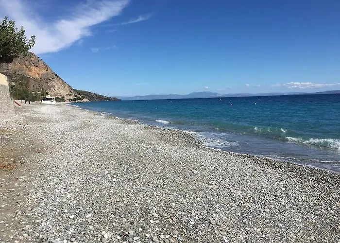 Villa Beachfront Evgenia Leonídion