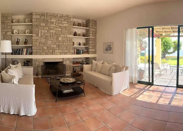 Beachfront Evgenia Villa